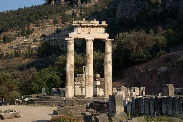 Unlocking Ancient Wisdom: Top Educational Travel Tips & Fascinating Facts for Exploring Delphi, Greece