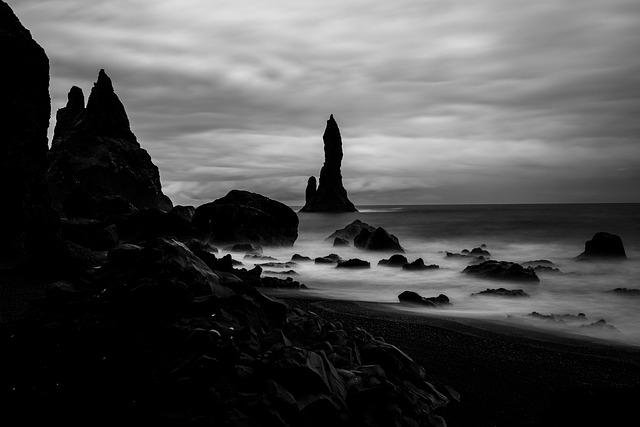 Exploring Vik, Iceland: Top Educational Travel Tips & Fascinating University, School, and Local History Facts